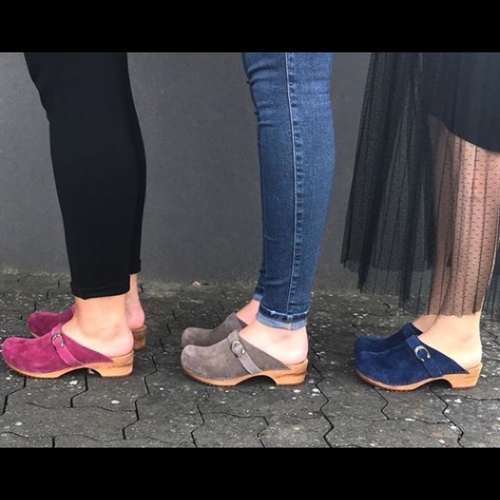 Sanita Wooden Slip On Clogs Mules Black Sz 9